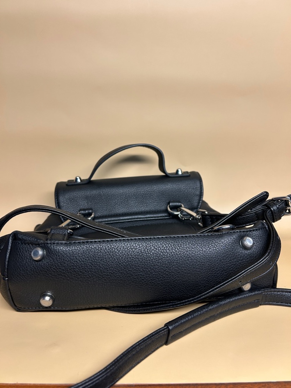 LILI Lambert végétalien leather bag - Picture 11 of 13